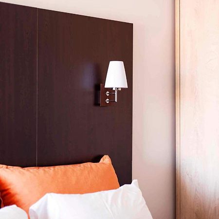 George Hotel Rooms&Suites Himarë Extérieur photo